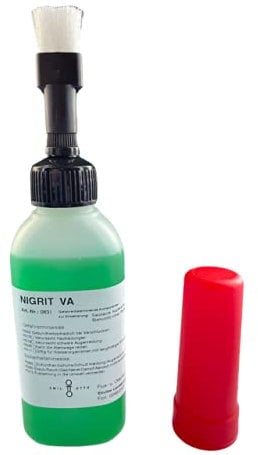 100 g Schwarzfärbe-Schnellbeize NIGRITVA in Pinselflasche mit Kindersicherung, zum Kaltbrünieren - Schwarzfärben und Korrosionsschutz für Edelstähle (nicht rostende Stähle, VA-Stähle)