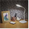 EMOS Lampada da tavolo a LED dimmerabile STELLA 6,5 W, luminosità max. 400 lm, colore luce 4000 K, braccio flessibile, cavo di alimentazione da 1,7 m con adattatore europeo, CRI>80, durata della luce