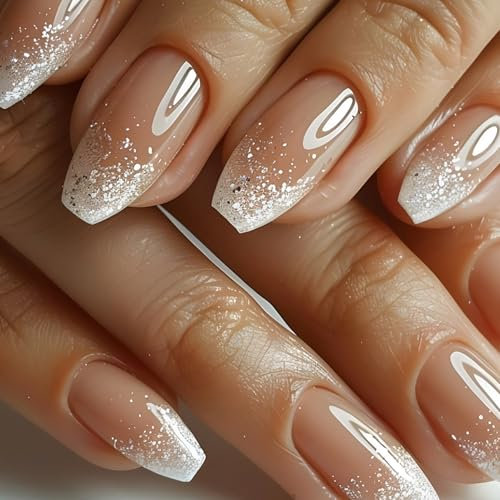 Auiremrti 24 Stück Weißeg länzender Farbverlauf Fake Nails,Mittelgroße Quadratische French Nägel Zum Aufkleben Mit Design,Wiederverwendbare Nägel,Künstliche Acrylnägel