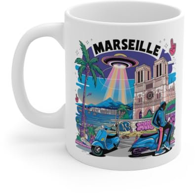 Teecustom Mug Marseille Street Art – Design rétro-futuriste urbain – Alien OVNI scooter graffiti – Cadeau original Sud France