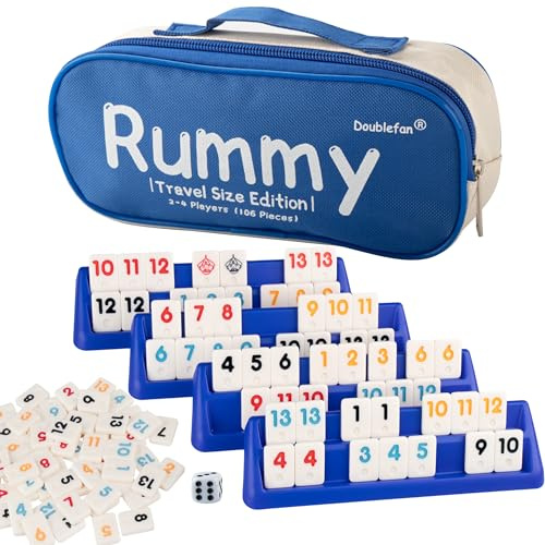 Doublefan Mini-Rommé-Set, Rommé-Spiel in Reisegröße mit robuster Reisetasche, klassisches Rommé-Würfelspiel für Erwachsene und Kinder, 106 Spielsteine, 4 Spielständer, 1 Würfel (2–4 Spieler)