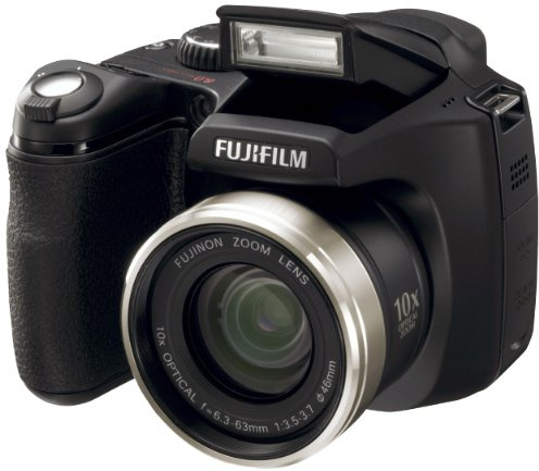 FujiFilm FinePix S5800 Digitalkamera (8 Megapixel, 10-fach opt. Zoom, 6,4 cm (2,5 Zoll) Display)