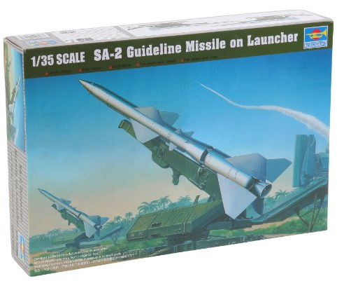 Trumpeter 00206 Modellbausatz SA-2 Guideline Missile w/Launcher Cabin, Verschieden