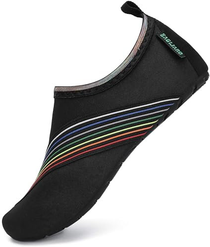 SAGUARO Chaussures de Plage pour Homme Femme Séchage Rapide Aquatiques Chaussettes Léger À l'aise Chaussons de Piscine Antidérapant Chaussures de Bain Pieds Nus Noir 40/41 EU