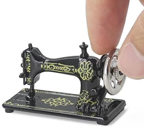 Odoria Puppenhaus Nähmaschine Nähzubehör Miniatur: 1/12 Maßstab Nähmaschine Schwarz und Silber für Nähzimmer Vintage - Mini Zubehör Retro