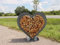 Kaminholzregal Regal Holz Aufbewahrung Herz Design Deko Größe mittel B/H/T 58x55x20,50 cm (grau)