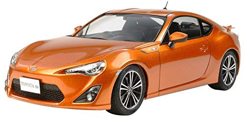 TAMIYA 300024323 Toyota Fahrzeug GT86 Modellbausatz – sehr detailliertes Modell, Maßstab 1:24, bewegliche Räder und Lenkung, 116 Teile, Weiß