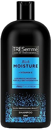TRESemmé Moisture Rich Luxurious Moisture Shampoo, 900ml