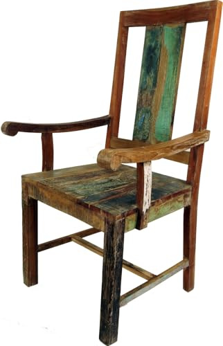 Stuhl mit Armlehne aus Recycle Holz im Vintage Design, Modell 14, Modell 14 | Antikfarbener Stuhl, kunstvoll aufbereitet, einzigartige Struktur, stilvoller Blickfang.
