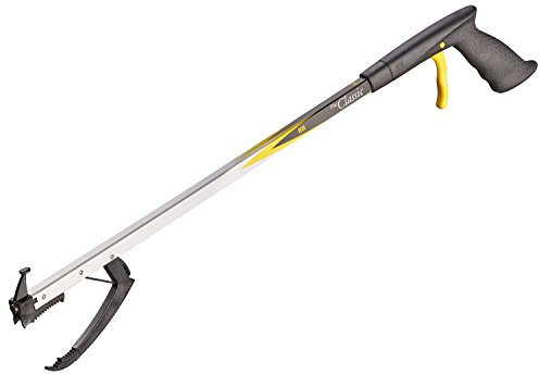 The Helping Hand Company Classic Reacher Grabber 32 inch / 82cm. Long Handled Grabber Stick for Elderly, Disabled, or Anyone Struggling When Bending and Reaching. Eligible for VAT Relief in UK