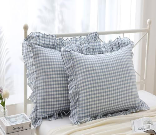 Karierte quadratische Kissenbezüge mit Rüschen, karierte Kissenhüllen 45,7 x 45,7 cm, 2er-Pack, Gingham-Kissenbezüge aus gewaschener Baumwolle mit Reißverschluss für Cottage-Bett/Sofa (Staubblau und