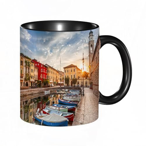 reyawdf Original Tasse mit lustigem Design,Hafen am Gardasee,330ml, für Kaffee- und Teeliebhaber, als Geschenk für Weihnachten, Geburtstag und mehr