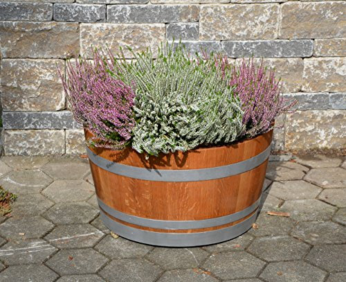 Holzfass als Pflanzkübel, Weinfass halbiert geschliffen und geölt mit silbernen Ringen (D70cm) (Schlaufen + Rollen + Bohrungen)