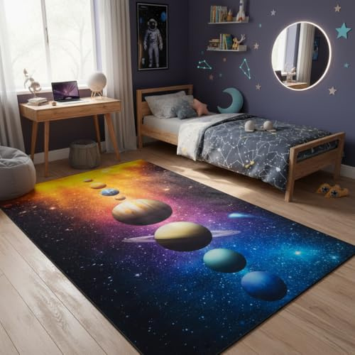 TAPISO Cosmo Game Teppich Kinderzimmer Kosmos | Kinderteppich Spielteppich Kinder Bunter Lernteppich Weltraum | Kurzflor, rutschfest, Pflegeleicht, Pädagogisch Dekorativ 80 x 150 cm