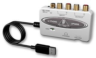 Best Price Square Interface, USB/Audio, UFO202 BPSCA UFO202 - CS19458 di BEHRINGER
