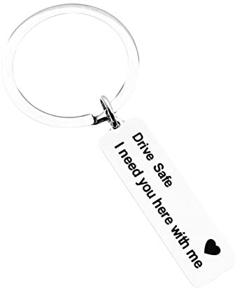 Homxi Edelstahl Schlüsselanhänger Ring,Militärplatte Gravur Drive Safe I Need You here with me 11x37mm Schlüsselanhänger mit Silber