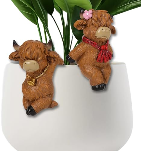 2PCS Highland Cow Pot Hugger, Resin Highland Cow Flower Pot Hugger Figurines, Funny Plant Pot Decoration for Home Garden Fence Patio Yard Kitchen Balcony