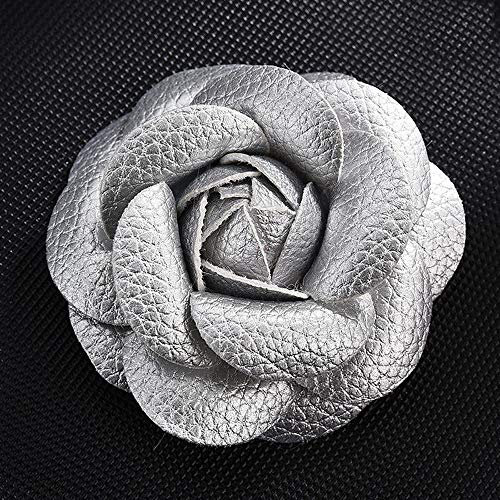Broche à coudre en cuir synthétique pour femme en forme de fleur de camélia (argenté)