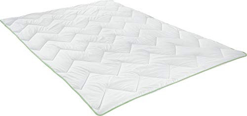 Erwin Müller Leichtsteppbett Inn, Bettdecke Seersucker weiß Größe 155x220 cm - leichte Decke, Feuchtigkeitsabtransport, anschmiegsam, pflegeleicht (weitere Größen)