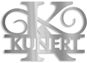 Metzler Türschild Edelstahl Monogramm, Personalisiertes Namensschild in V2A Stahl, Individueller Schriftzug Klingelschild, Rostfreier & Wetterfest, Made in Germany, Größe: 44 x 30 cm
