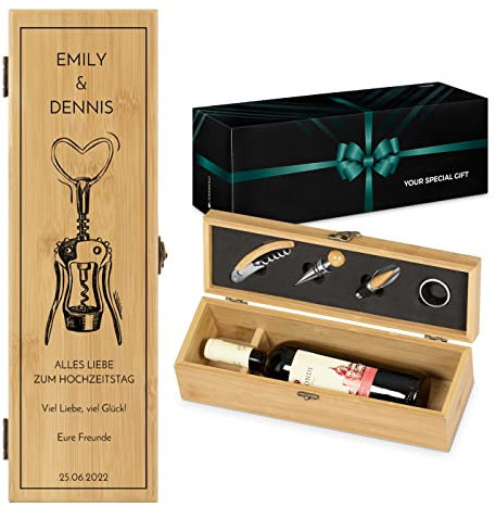 Maverton Weinbox für 0,7L Weinflasche - Wein Holzbox personalisiert + 4er Weinzubehör - Weinset Weinkiste - aus Bambus - Braun - Geschenk zur Hochzeit Paare - Flaschenöffner