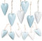 Deko Herzen zum Aufhängen, 12er Set: Herzanhänger Metall, Metallherzen Anhänger, Dekoherzen Hochzeit, Sommer, Taufe, Hochzeitssdeko Zweige, Blechherzen Hängedeko, Dekoanhänger Herz, Blau & Weiß, 7 cm