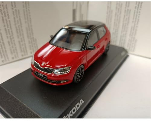 Modellauto Im Maßstab Maßstab 1 43 für Skoda Fabia III SUV, Legierung, Auto, Sammlerstück, Modell für Erwachsene, Hobby, Metallspielzeug, statisches Modell Für Die Sammlung