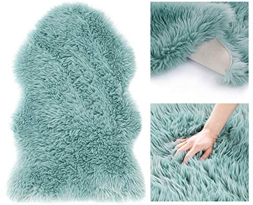 AmeliaHome Teppich Lammfell Kunstfell Hochflor Bettvorleger Dokka Blau 75x150 cm