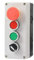 Estación de control de botón pulsador, 4 interruptores Interruptor de botón pulsador de hongo de parada/arranque (paquete de 1 - parada de emergencia + 2 autorretorno + interruptor giratorio)