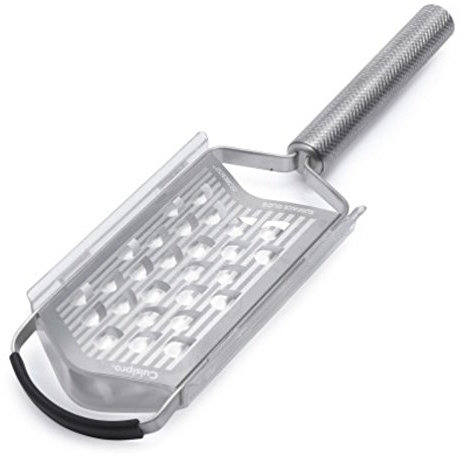 Cuisipro 747346 V Ultra grob Reiben, 304 18/8 Edelstahl-Körper und Griff, geätzt-Klinge, PCTG-Schutzhülle, Silikon-Antirutschband