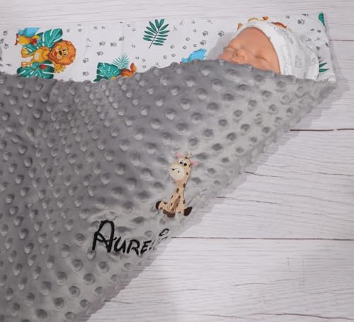 Generisch ★ Babydecke mit Namen und Motiv Bestickt ★ 75x100 cm ★ Baumwolle ★ Füllung ★personalisiert (Grau - Madagaskar, 75 x 100 cm)