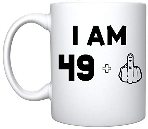 Veracco Tasse à café en céramique avec inscription « I am 49+1 » - Cadeau d'anniversaire pour lui, elle, cinquante et fabuleux (blanc, céramique)