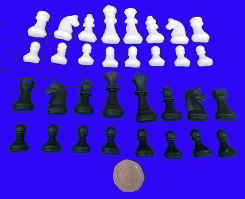 32 Piece Edible 3D Chess Set icing toppers, cake cupcakes decorations (Black and White)