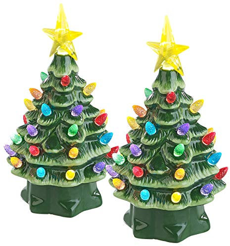 infactory LED Tannenbaum Deko: 2 Deko-Weihnachtsbäume aus Keramik mit LED-Beleuchtung, Timer, 19 cm (Deko Tannenbaum beleuchtet, Dekobaumleuchter, Weihnachtsbaumbeleuchtung kabellos)