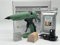 WoodRepair BCD 540 Öko Profi Akku Kit Astfüller-Akku-Profi-Pistole, Akku Adapter, Temperatur einstellbar, Kompaktbeutel Mix, Handhobel & Kühlblöcken Makita, DeWalt, Milwaukee, Bosch