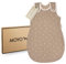 MOYO Baby Schlafsack in Taupe mit Tupfen I Atmungsaktiver Sommerschlafsack in 50/56 I Kinder-Schlafsack aus 100% Bio-Baumwolle I GOTS-zertifizierter Babyschlafsack für Neugeborene
