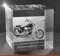 VIP-LASER 2D Gravur Glas Kristall Würfel mit dem Foto von Deinem Motorrad. Dein Wunschfoto für die Ewigkeit Mitten in Glas! Groesse XXL = 80x80x80mm