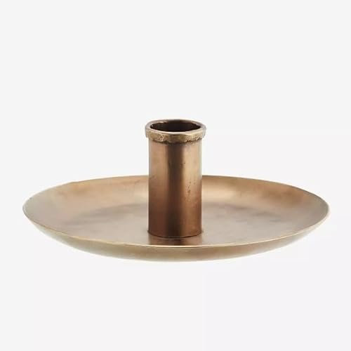 Handgeschmiedeter Kerzenhalter, mattes Messing, D: 13 cm von Madam Stoltz