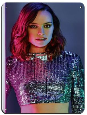 Poster mit britischen Schauspielerinnen Daisy Ridley, Retro-Poster, Metallblechschild, schicke Kunst, Retro, Eisenmalerei, Bar, Menschen, Höhle, Café, Familie, Garage, Poster, Wanddekoration, 30 x 40