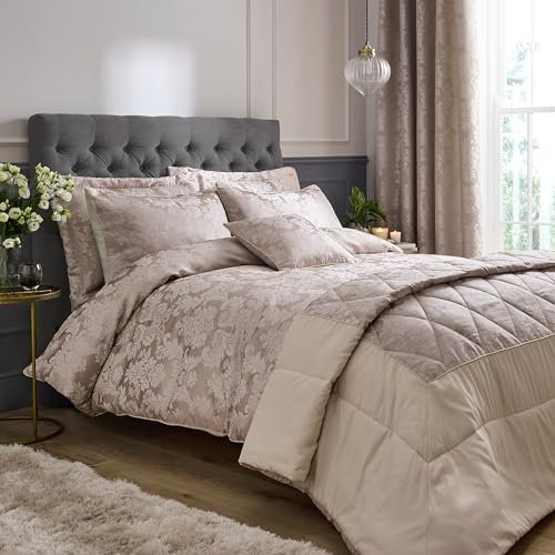 Catherine Lansfield Damask Jacquard Super King Duvet Cover Set with Pillowcases Champagne Gold