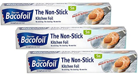 3 x 5 Meters x 30 centimetres Non Stick Kitchen Foil Easy to Use Cooking Baking Roasting Freezing Hot Food Ergonomic