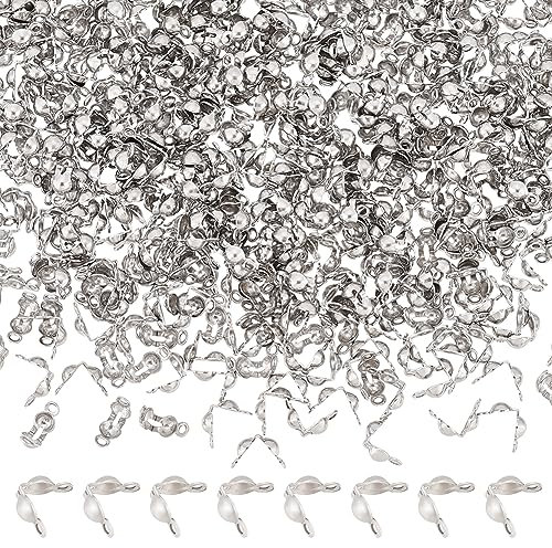 UNICRAFTALE Über 500pcs Edelstahl Perlenspitzen Kalotte Enden Clamshell Knot Cover Fold-Over Perlenspitzen Für Schmuck Handwerk Herstellung Edelstahl Farbe 5mm Lang