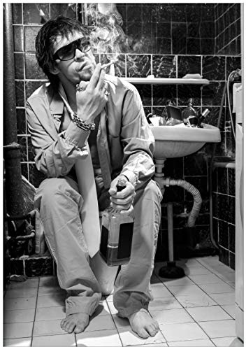 Wallario Poster - Kloparty - Sexy Mann auf Toilette mit Zigarette SW in Premiumqualität, Größe: 70 x 100 cm (Riesenposter)