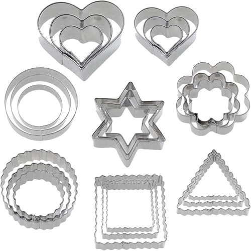 Westmark Set di tagliabiscotti terrace, 24 pezzi, 8 motivi diversi, dimensioni: ogni motivo ø 4,5,6 cm, acciaio inossidabile, argento, 352022E6