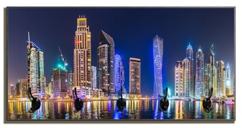 Wallario Wandgarderobe aus Holz in Größe 80 x 40 cm in Premium-Qualität, Motiv: Skyline am nächtlichen Hafen | 5 Kleiderhaken zum Aufhängen