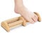 Navaris Fußmassageroller aus Holz - Fußmassagegerät - Gerät zur Fußmassage für beide Füße - Massage Roller für den Fuß - Massagegerät