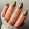 KQueenest Lot de 24 faux ongles courts en acrylique à coller - Vert olive - Courts et ronds - Couleur unie - En gel brillant - Pour femme - Convient pour un usage quotidien