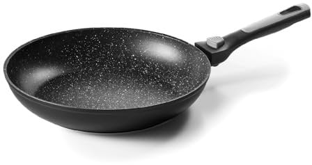 Pradel Excellence - PCUI002003 - Poêle en Aluminium Forgé Pierra Ø28cm - Revêtement Anti-Adhésif Façon Pierre - Manche Amovible - Tout Feu, Induction, Four, Noir