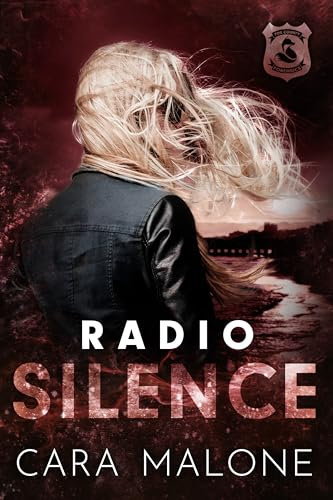 Radio Silence: A Sapphic Romantic Suspense Novel (Fox County Forensics Book 2) (English Edition)