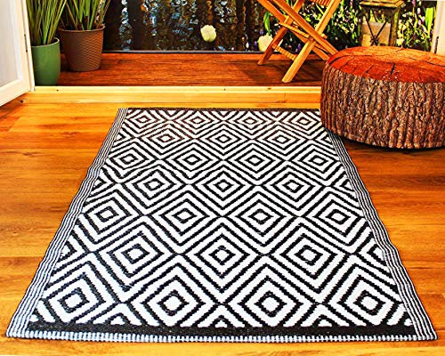 KAMACA Outdoor Teppich Raute wetterfest UV beständig wendbar für Balkon Terrasse Garten Wohnmobil Camping Robuste und Pflegeleichte Campingmatte für alle Außenbereiche (Teppich 90 x 150 cm schwarz)
